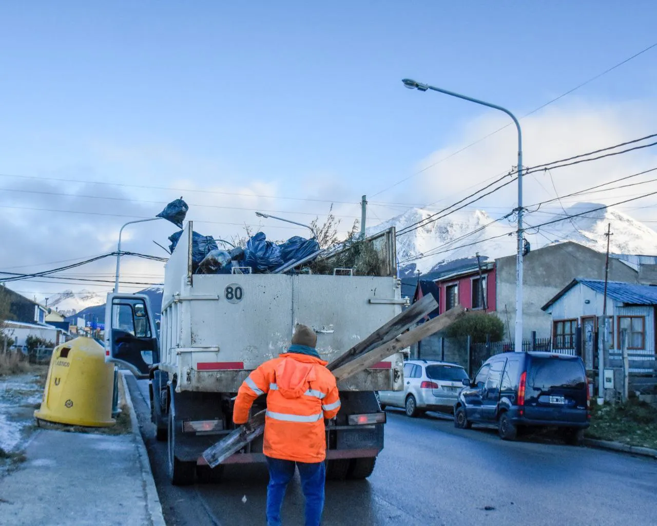 Se llevó adelante una nueva jornada de limpieza en el B° Malvinas Argentinas