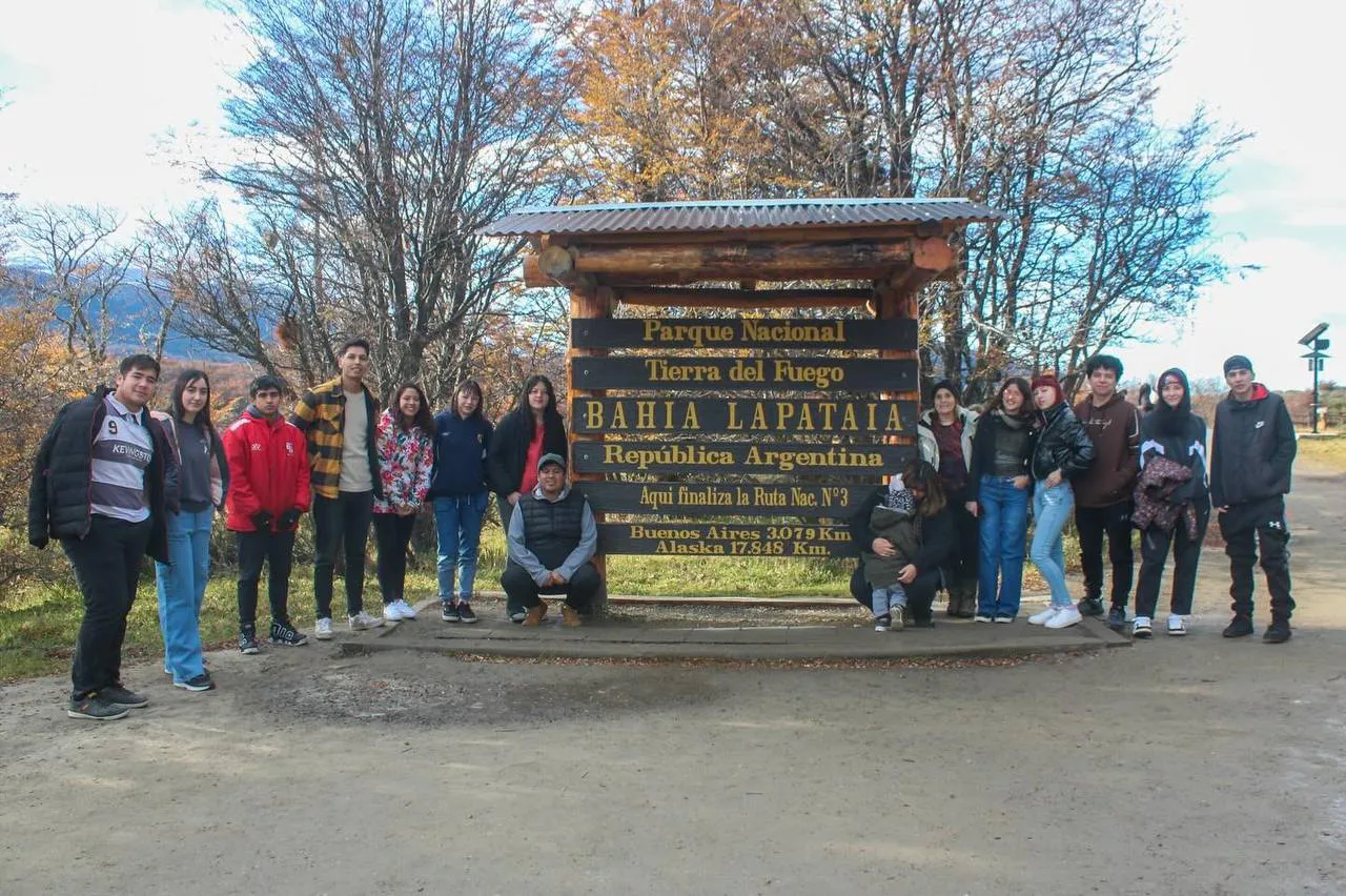 El municipio de Tolhuin impulsa actividades de turismo social activo para jóvenes