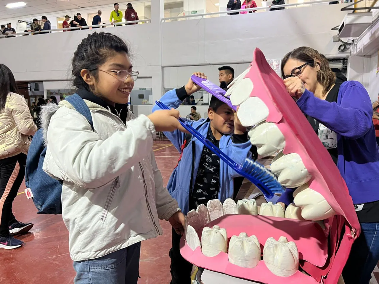 La provincia participó de la Feria de Salud Integral en el colegio José María Sobral (1)
