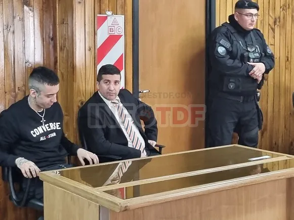 Leandro Soto junto a su abogado Dr. Lucas Sartori