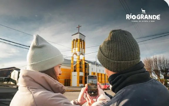 photo_5172502284095654860_x