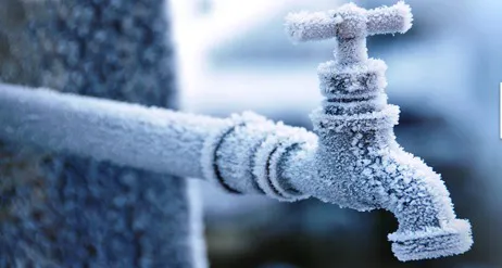 Brindan recomendaciones para evitar el congelamiento de cañerías domiciliarias
