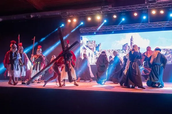 Este viernes se presentará la obra Del Pesebre a la Cruz en el Carlos Margalot