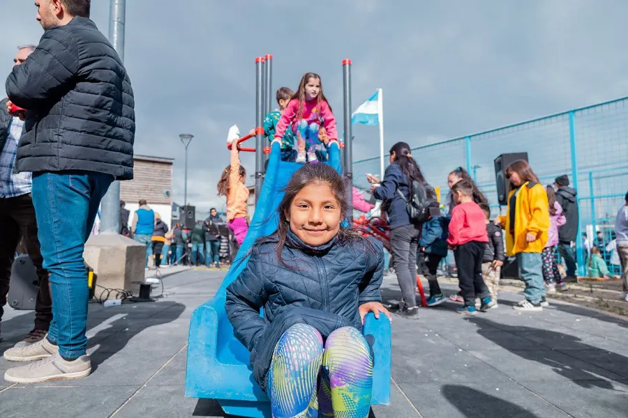 photo_5129993296251301502_y