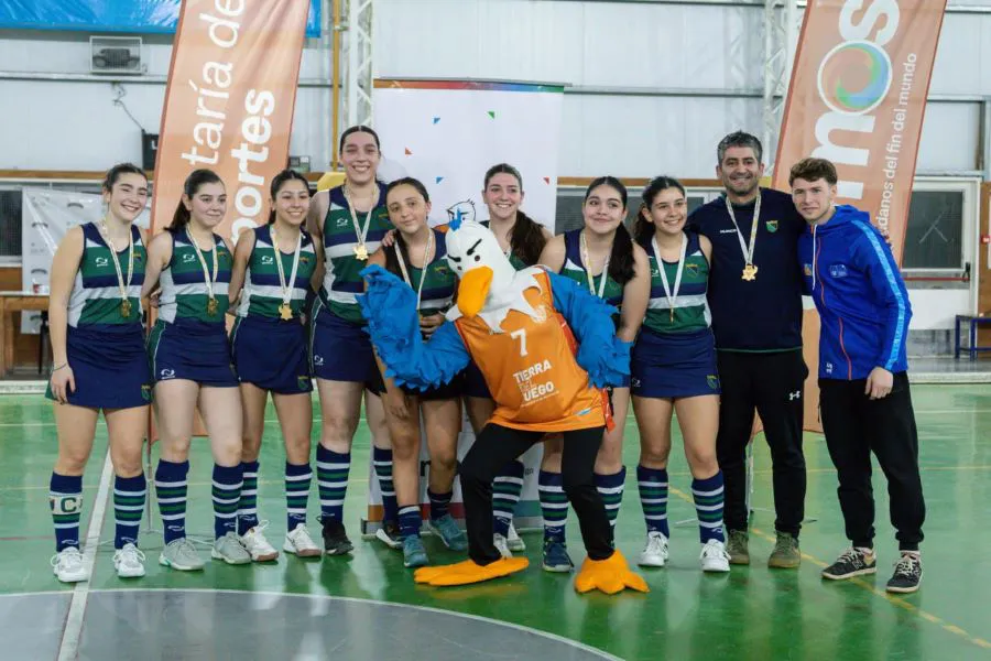 photo_5145589241626078719_y