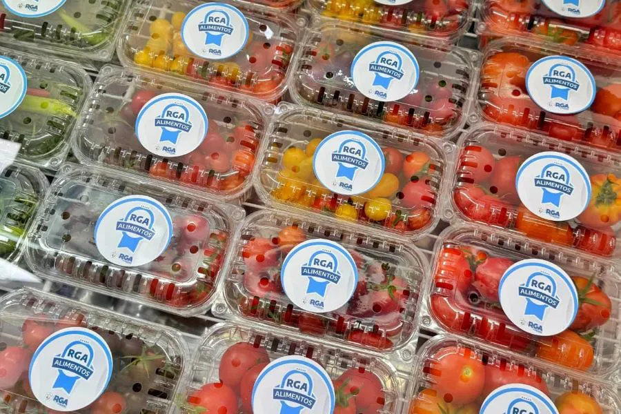 photo_4999541301090913041_y