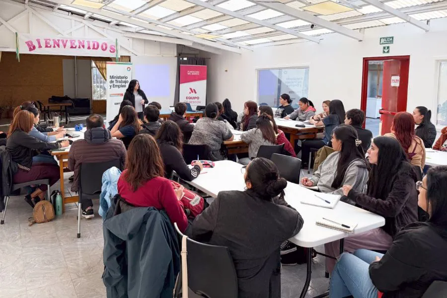 photo_4907180675086528765_y