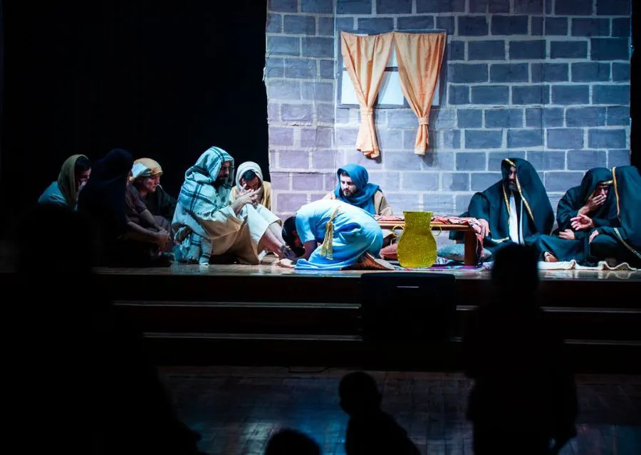 photo_4911346960867372969_y