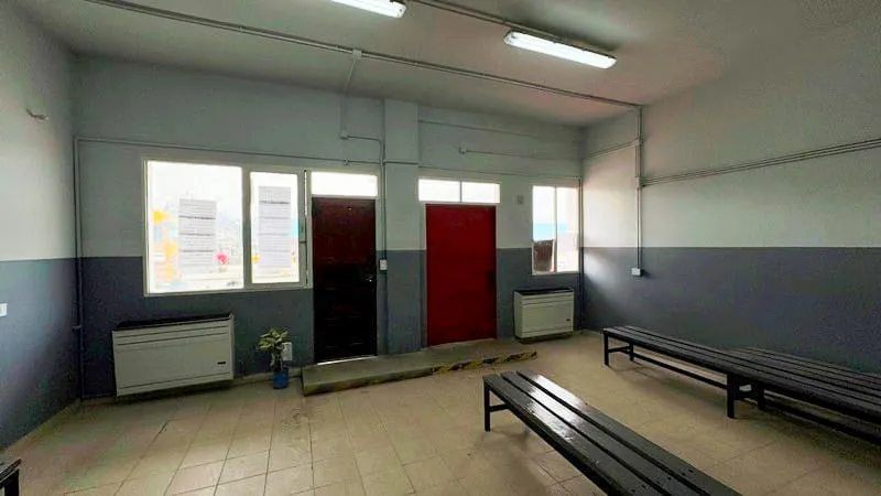 photo_5019301389054094970_x