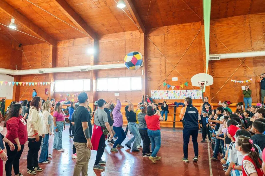 photo_4990079226141061230_y