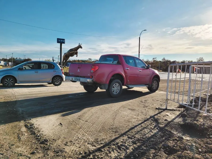 photo_5100416789946412790_y