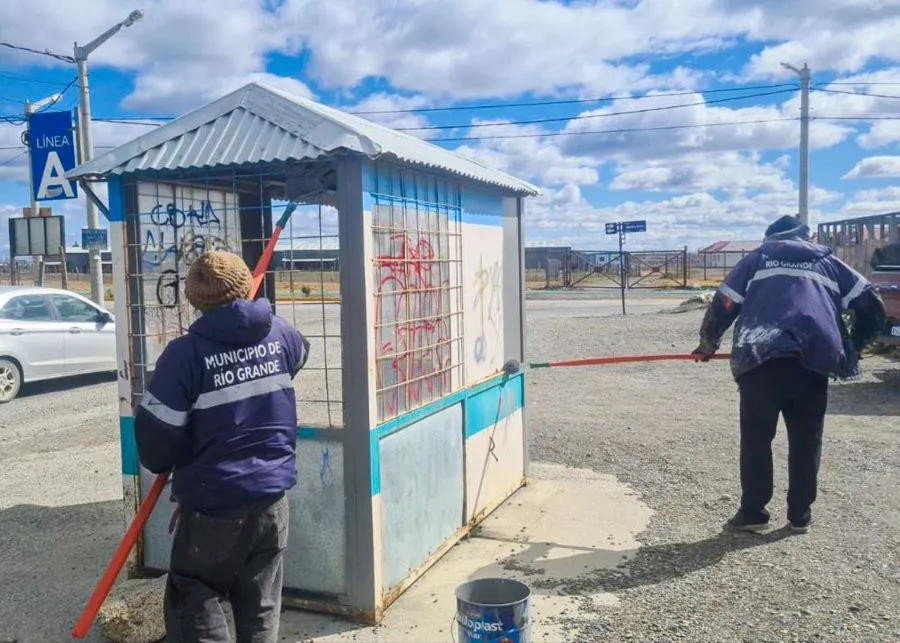 photo_5046720215458622958_y