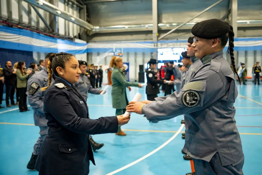 photo_5051280130697178683_y