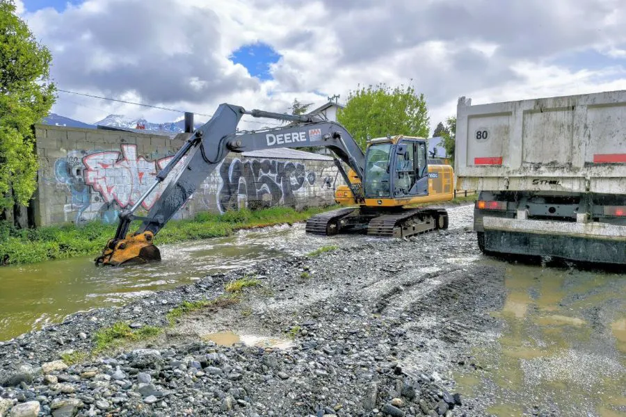 photo_4951877613760744360_y