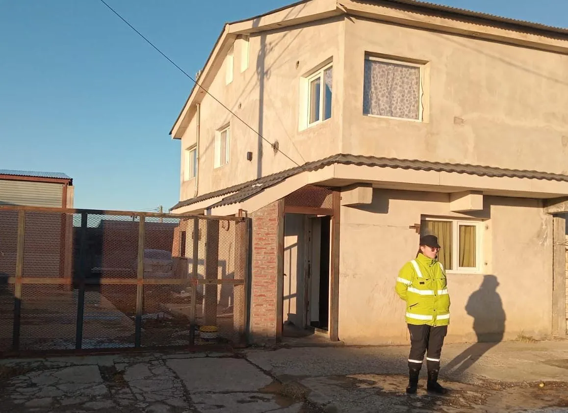 Logran recuperar parte de los elementos robados a la Escuela 46 en dos allanamientos (3)