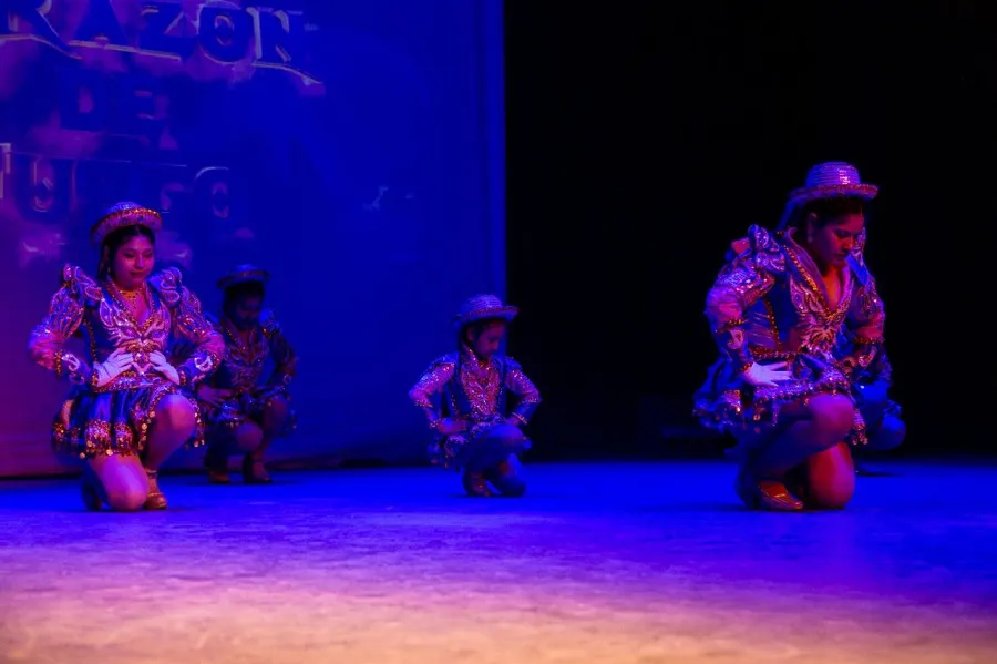 Vecinos colmaron el Esther Fadul celebrando la “Gran Peña Ushuaia Canta y Baila” (4)