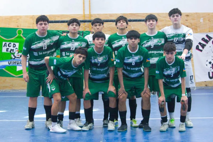 photo_5008534833755959989_y