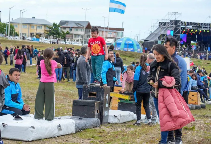 photo_5030781772215552876_y