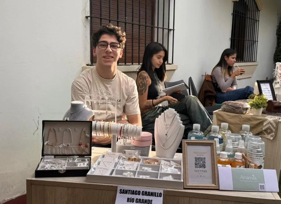 Jóvenes riograndenses que estudian en Córdoba y La Plata se capacitan como emprendedores