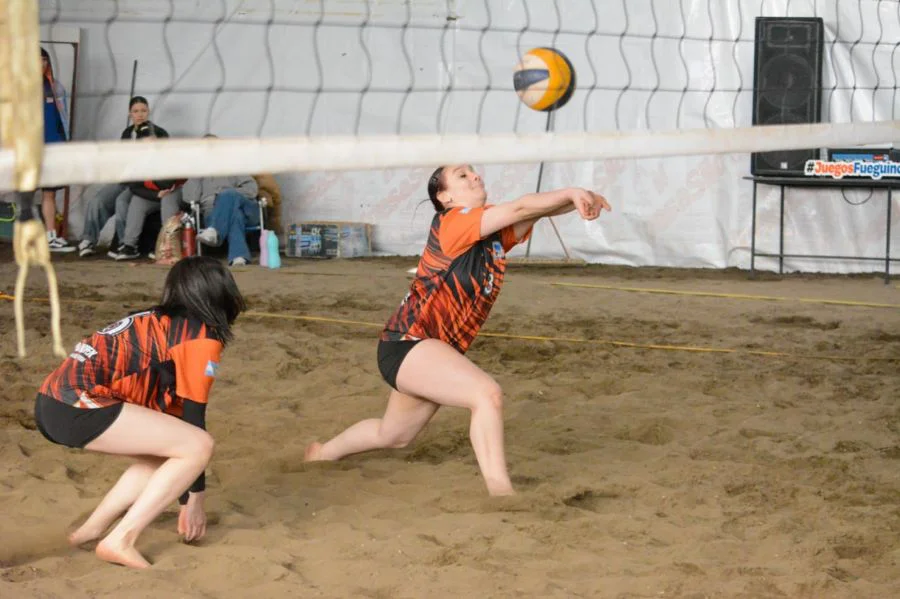 Se disputaron las finales del torneo de Vóley Playa de los Juegos Fueguinos