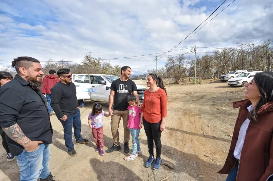 photo_4947478523568827836_y