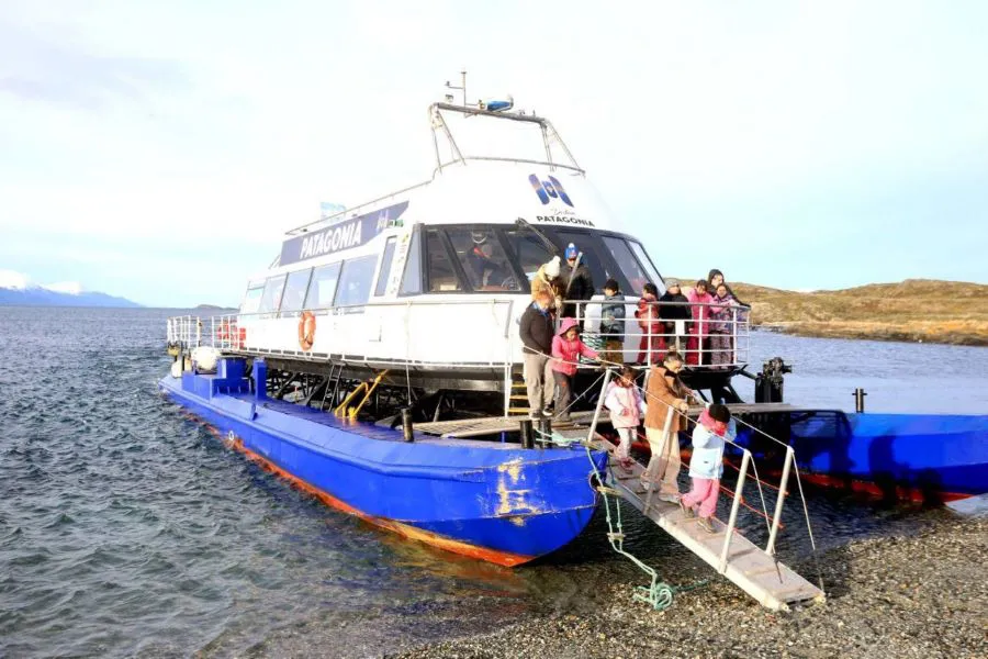 photo_5179276534144413560_y