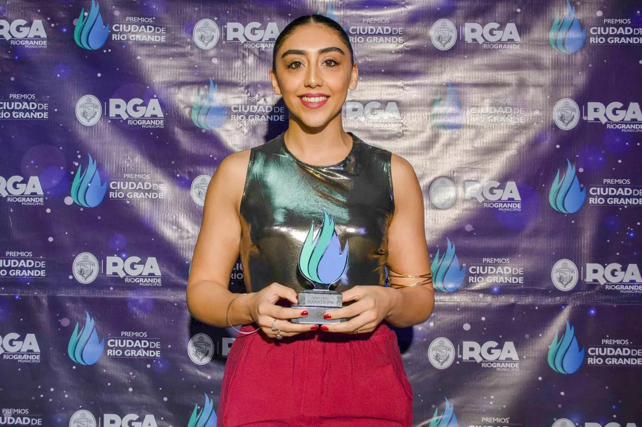 photo_4944977332184133048_y