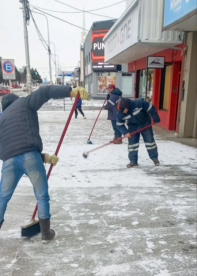 photo_5112146066458914144_y