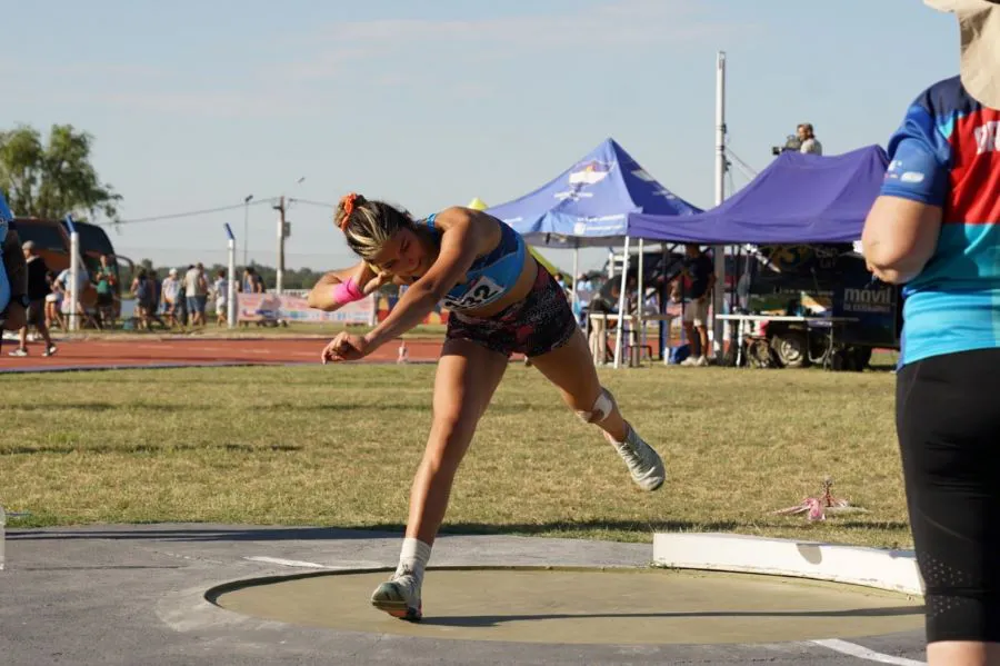 photo_5028270354513726287_y