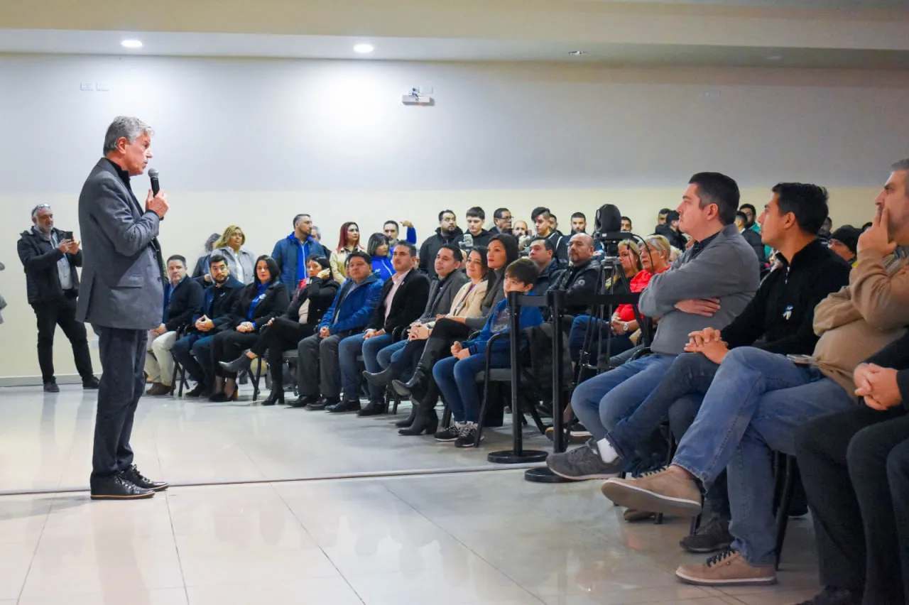 Las Cámaras de Comercio brindaron su total respaldo al amparo contra la suba del gas