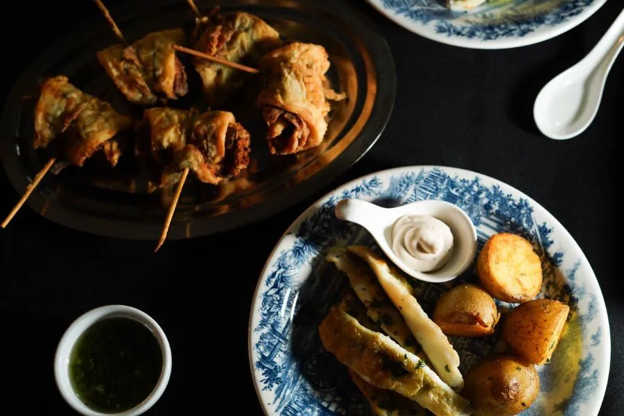 photo_5089550385248579450_y