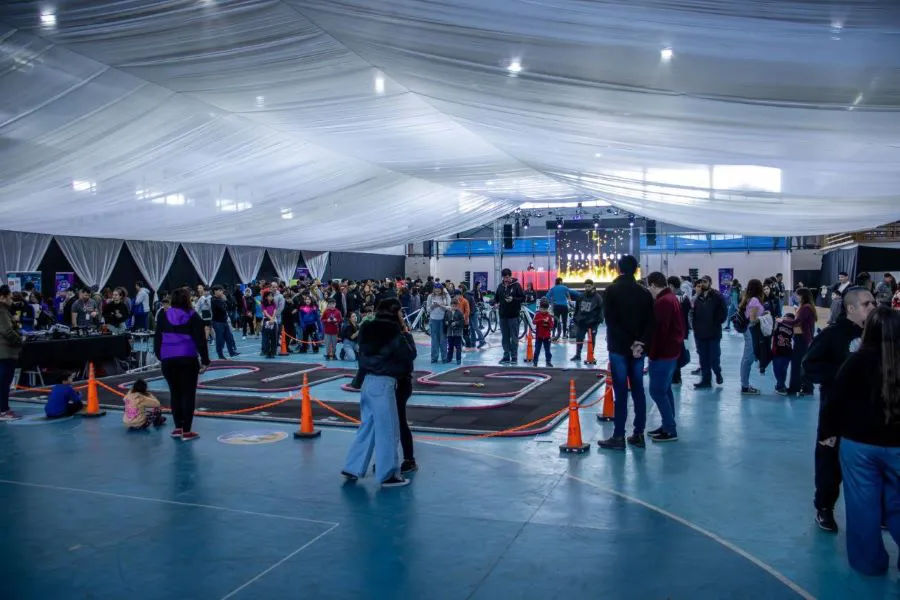 photo_5139027815793012028_y