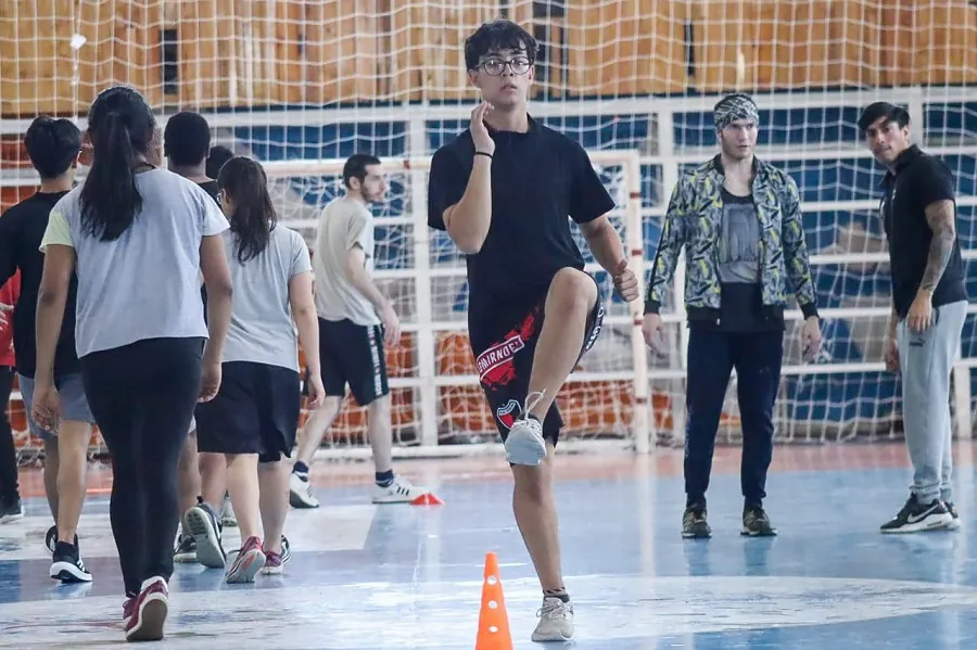 photo_5134323426444553474_y