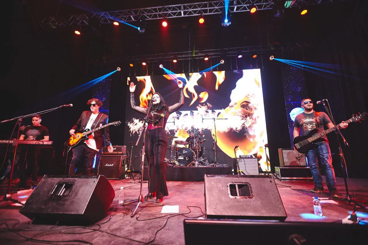 El Rock hizo vibrar el Cochocho Vargas en la fiesta de la “Noche más Larga” (2)