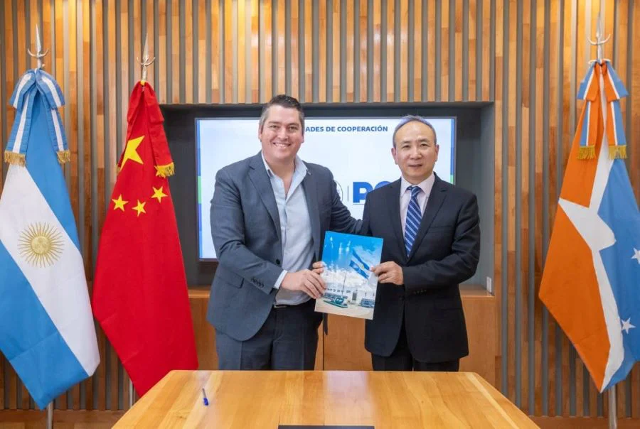 photo_5014982477319179305_y