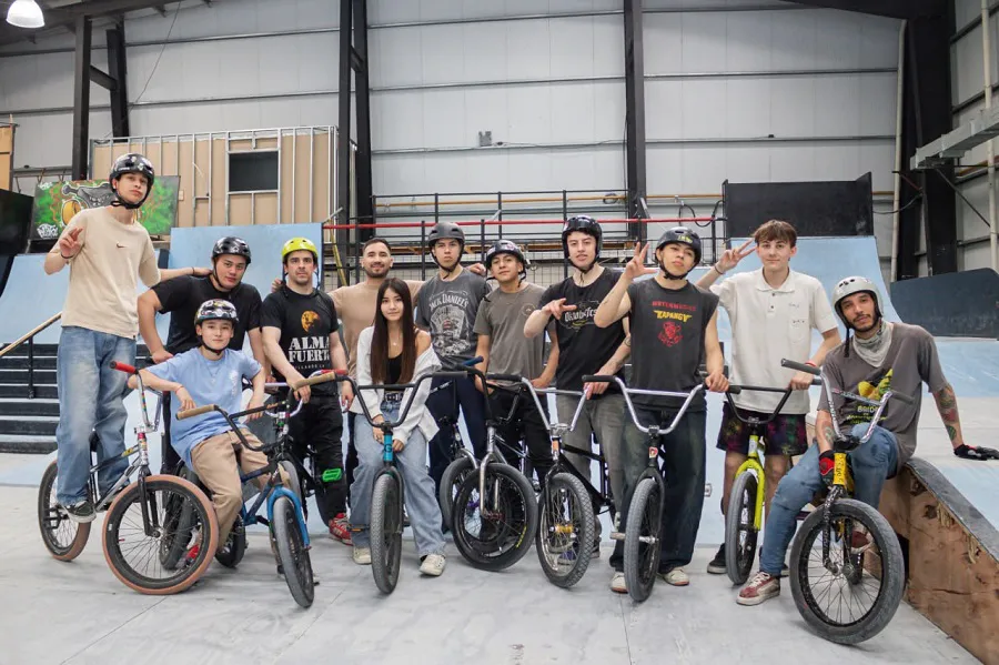 Jóvenes fueguinos participarán del campeonato de BMX en Maligno Park en Córdoba (1)