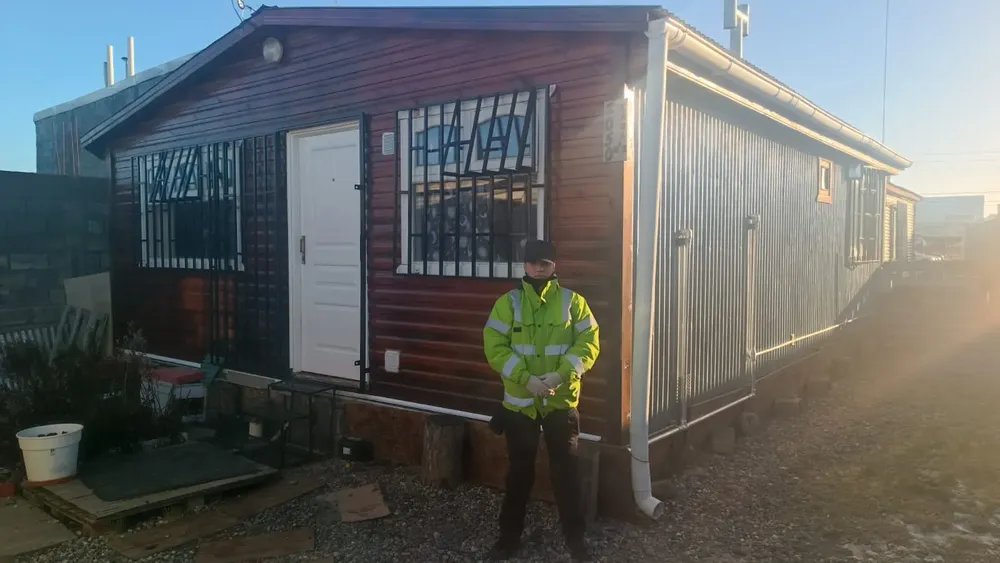 Se realizó un allanamiento ante estafas logrando secuestrar importante cantidad de dinero