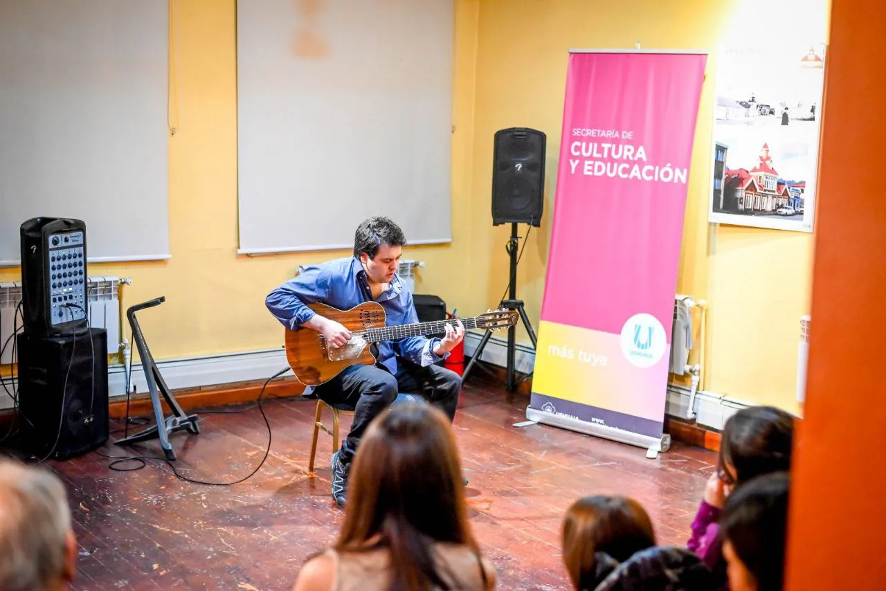 Se desarrolló la primera jornada de la Fiesta Nacional de la “Noche más Larga” (1)