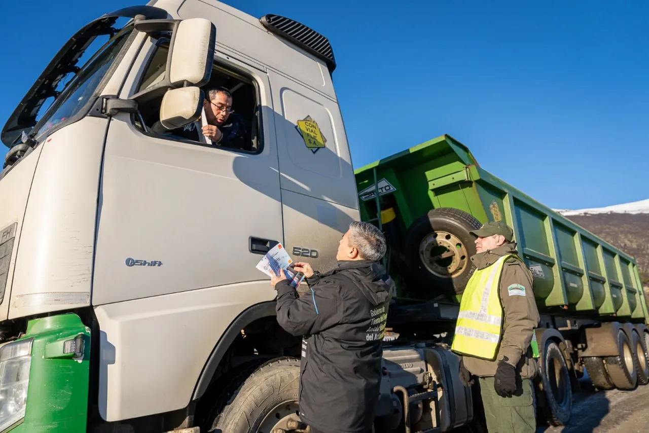 Importante operativo junto a Gendarmería por el Día Nacional de la Seguridad Vial (1)
