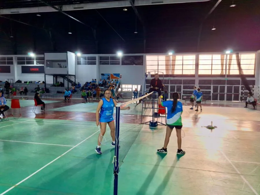 photo_4995018116408913582_y