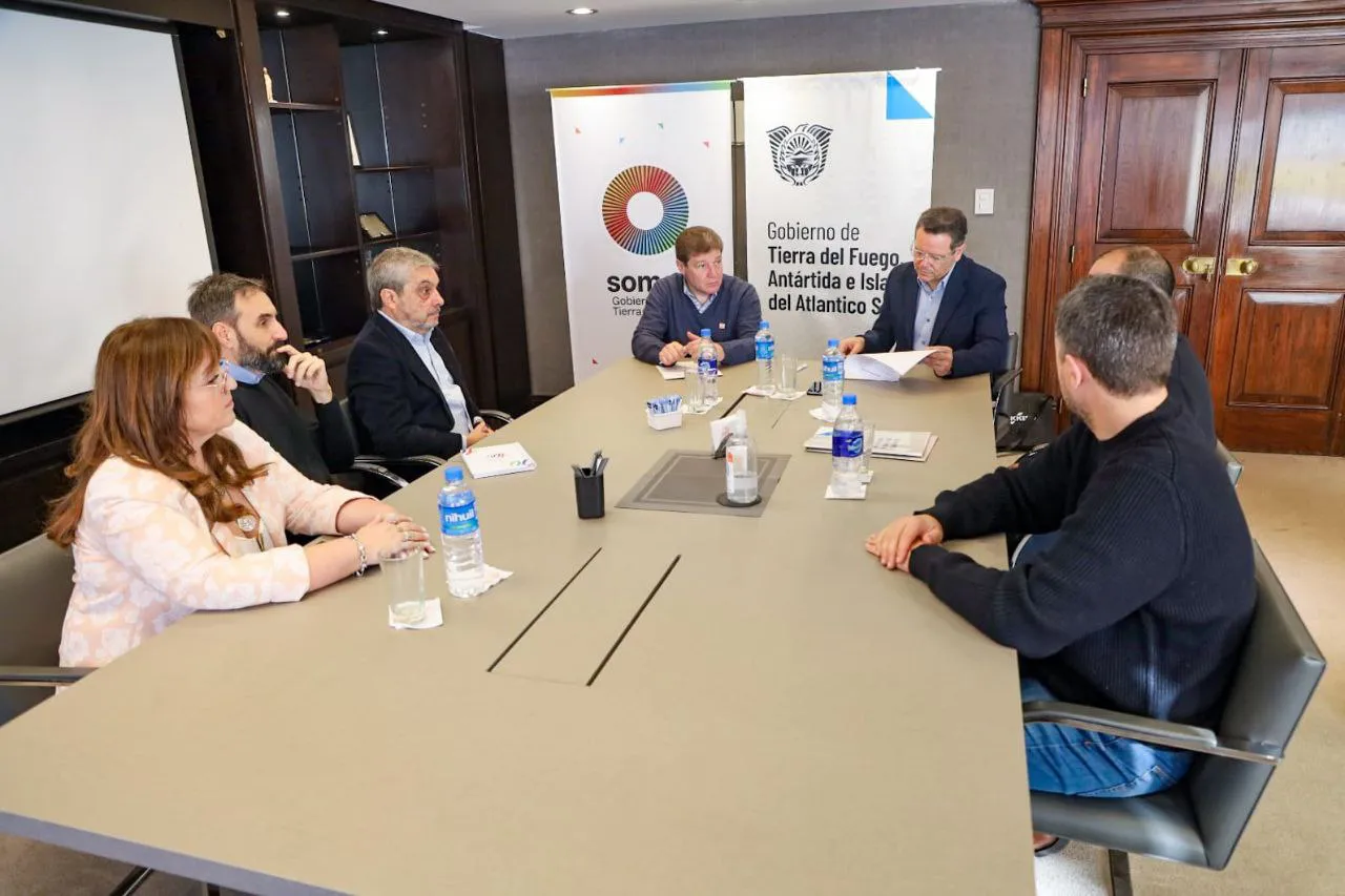 Se firmó un convenio para la ampliación de la matriz productiva para Tierra del Fuego