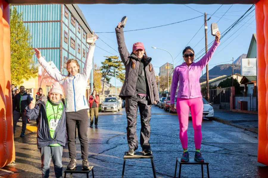 photo_4974568995428609552_y