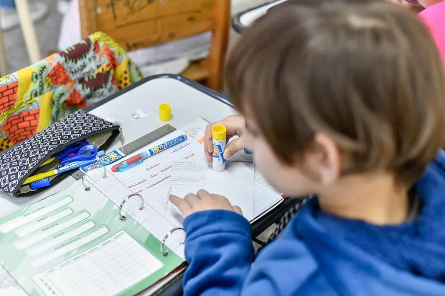 photo_5057560352136474686_y