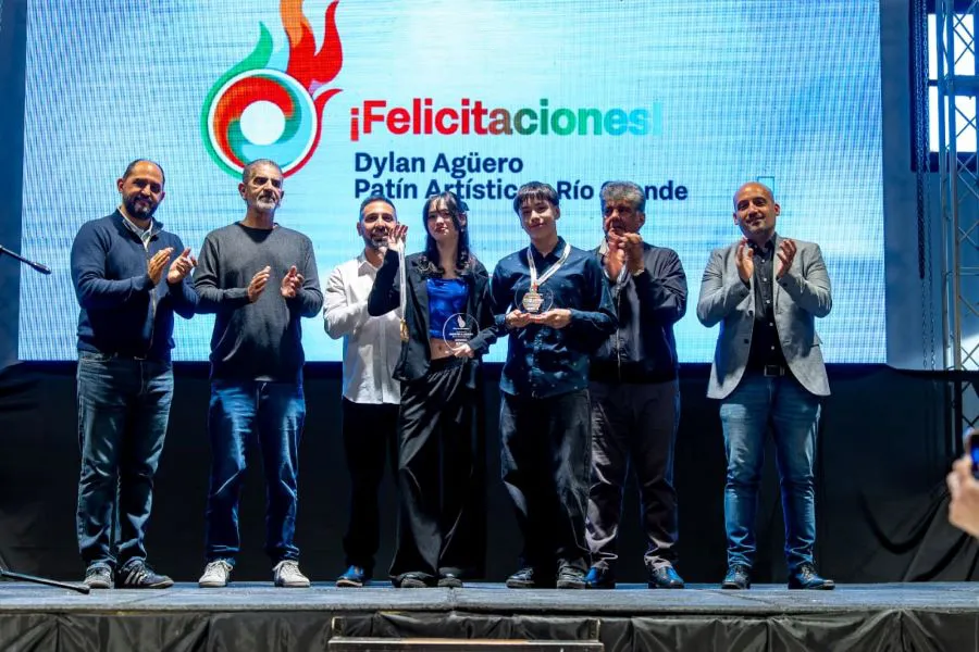 photo_5055321063566281498_y