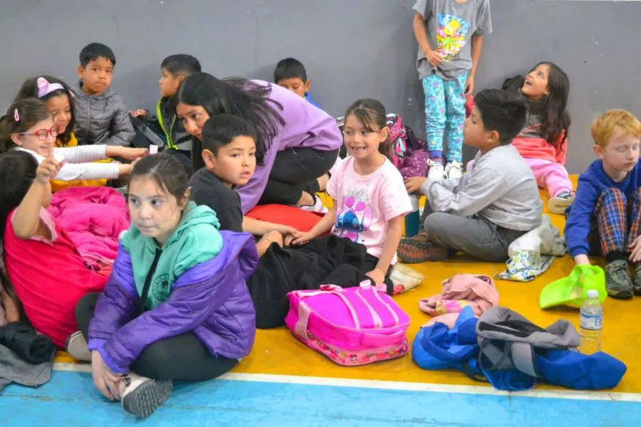 photo_4913658675474837155_y