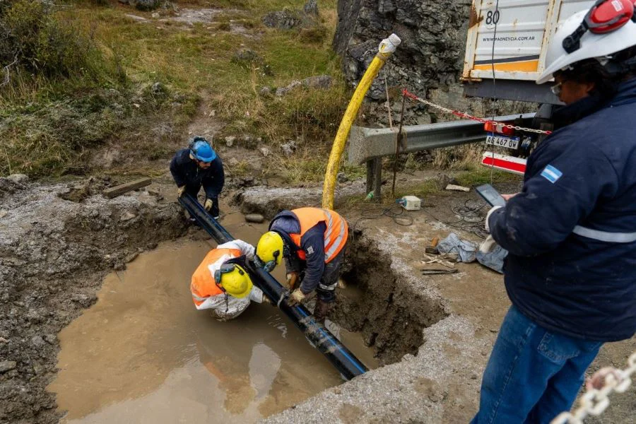 Cruce del nuevo tendido eléctrico