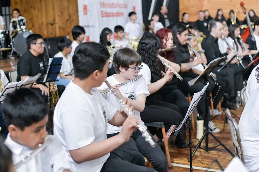 photo_5114312400718376935_y