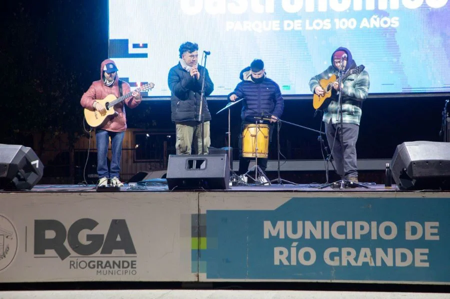 photo_5010281781642595270_y