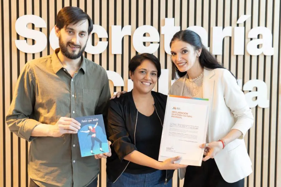 photo_5023870319429005362_y