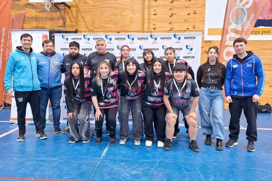 photo_5008534833755959992_y